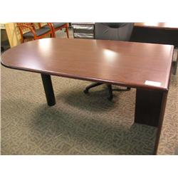 Mahogany Bullet Top Executive Desk With Matching
