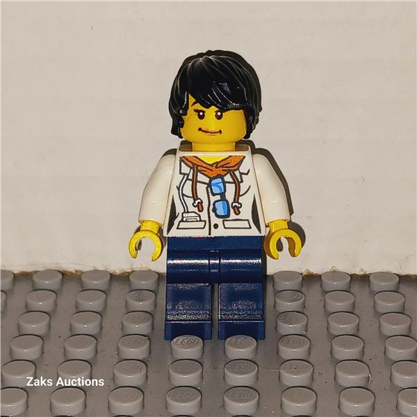 City Jungle Scientist Female - Item No: cty0814 Lego