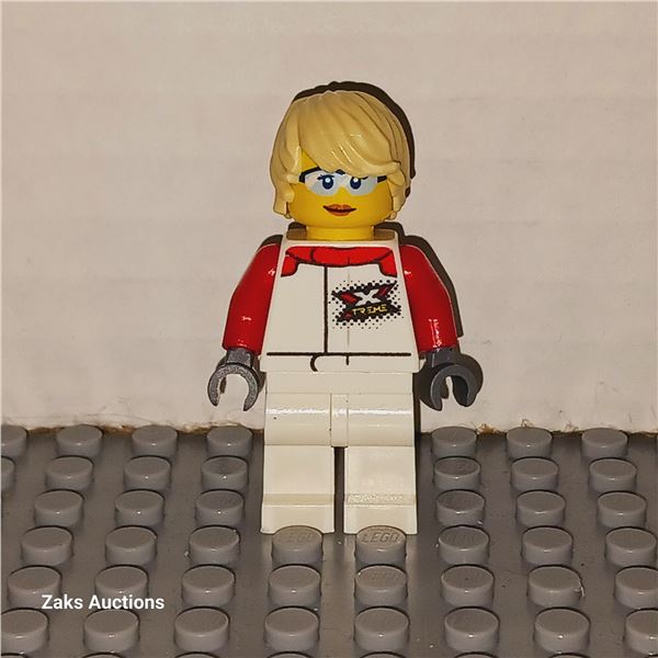 Race Boat Truck Driver - Female - Item No: cty1111 Lego