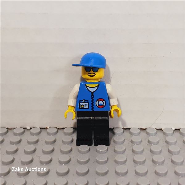 Coast Guard - Item No: res008 Lego
