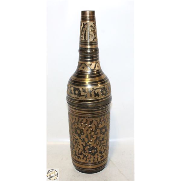 VINTAGE ETCHED BRASS WINE HOLDER COMES