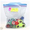 Image 1 : BAG OF FIDGET SPINNERS