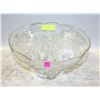Image 1 : GLASS PUNCH BOWL WITH 12 GLASS CUPS