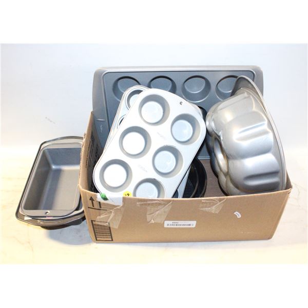 2 NEW SPRING FOAM PANS, BUNDT PAN,