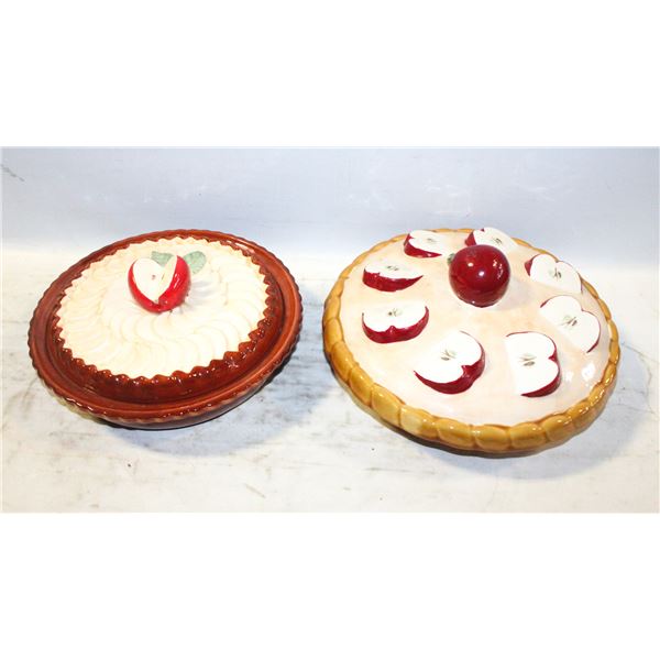 2 FULL SIZE PIE KEEPERS