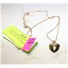 Image 1 : PEACH HEART NECKLACE THREE-DIMENSIONAL