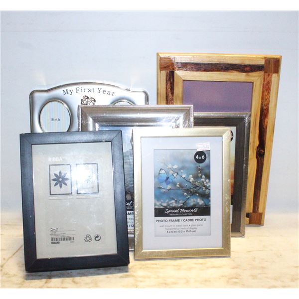 LOT OF MISCELLANEOUS SMALL FRAMES