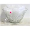 Image 1 : VINTAGE PUNCH BOWL