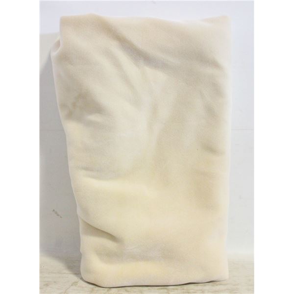 WEST POINT 100% NYLON BLANKET 66" X 90"