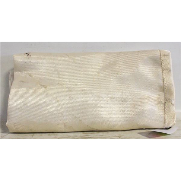 NEW 6' X 8' WELDING BLANKET GOOD TO 1000 DEGREES