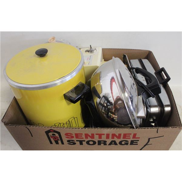 VINTAGE SMALL APPLIANCES