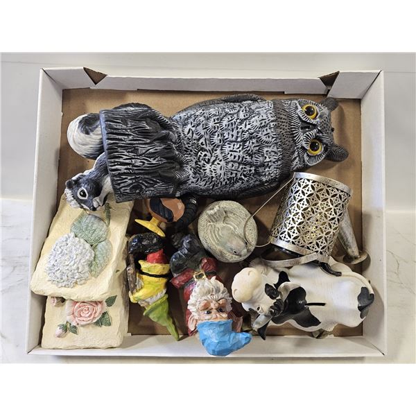 GARDEN ORNAMENTS INCLUDES GNOMES