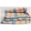 Image 1 : 6FT ANTIQUE AYERS PURE WOOL RAINBOW CHECK BLANKET