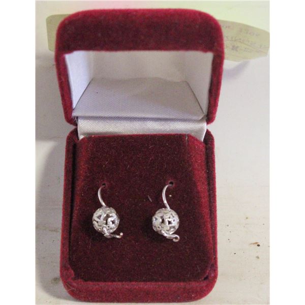 ESTATE HALLMARKED EARRINGS IN BOX-ESTATE