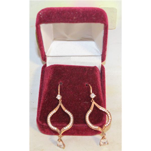 HALLMARKED SOLITAIRE DROP ROSE GOLD EARRINGS IN