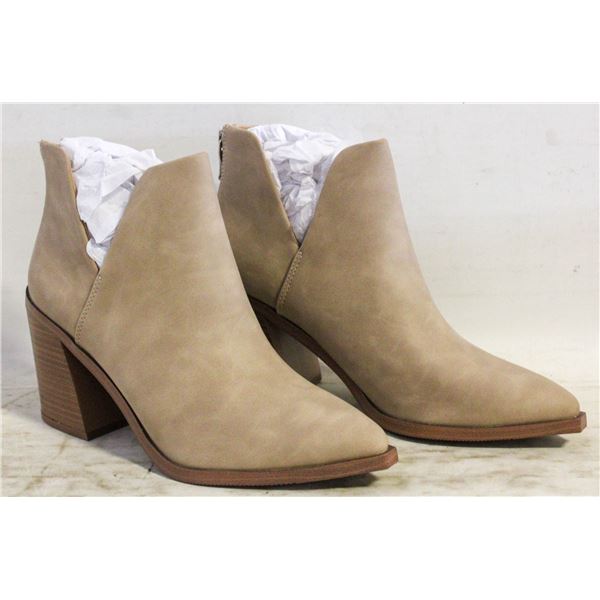 NEW FISACE SIZE 8 1/2 LEATHER WOMENS