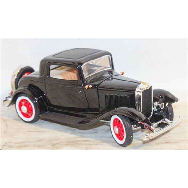 ROAD SIGNATURE 1932 FORD COUPE 1/18 MISSING