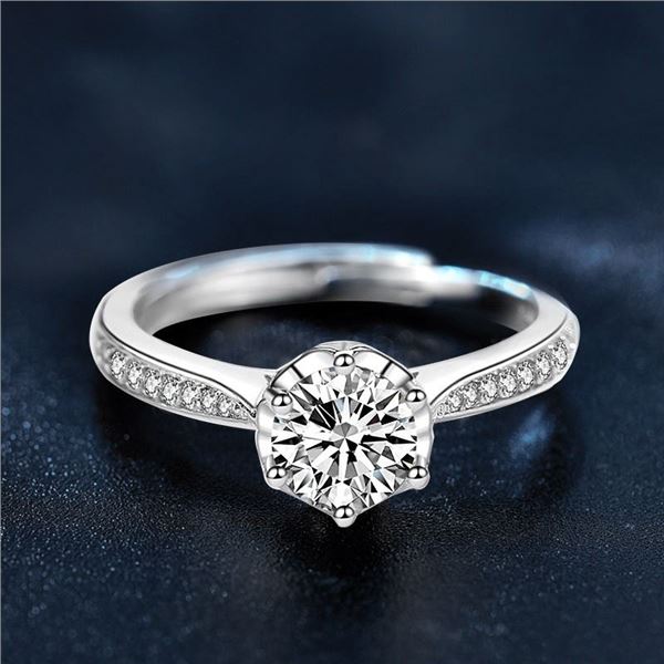 GRA CERTIFIED ROUND BRILLIANT MOISSANITE