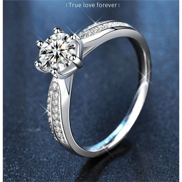 1 CT GRA CERTIFIED ROUND BRILLIANT MOISSANITE