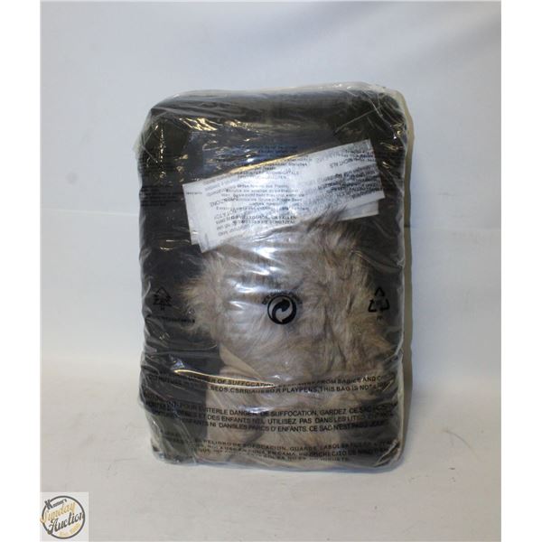 NEW BLACK JAKCET WITH FUR HOOD LARGE