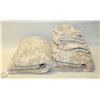 Image 1 : 6 PACK OF LUCKY BRAND BATH TOWELS, BROWN/WHITE