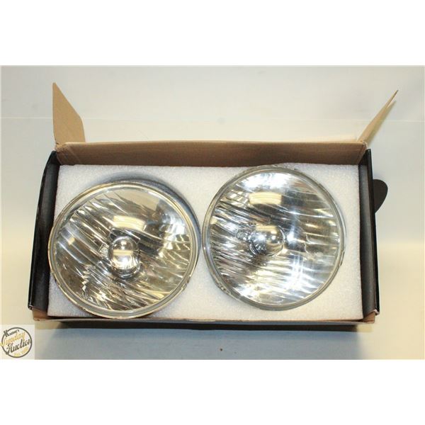 NEW WITH BOX SU P-LIGHT 2PCS 7 INCH SIGNAL LIGHTS