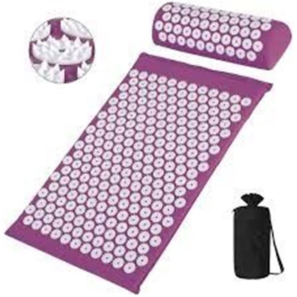 NEW AQUAPRESSURE MAT PILLOW SET