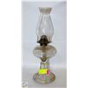 Image 1 : ANTIQUE GLASS COAL OIL LAMP-ESTATE