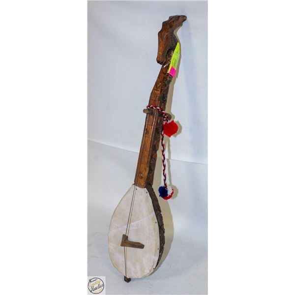 VINTAGE ANTELOP-HEAD ETHIOPIAN MASENQ MUSICAL