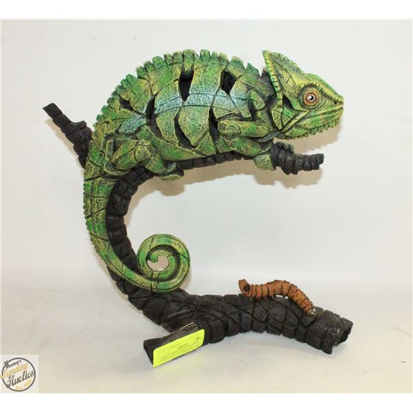 ENESCO EDGE CHAMELEON ON BRANCH W/ CATERPILLAR