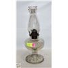 Image 1 : ANTIQUE GLASS COAL OIL LAMP-ESTATE