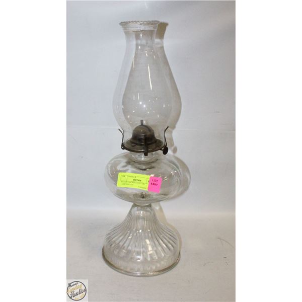ANTIQUE GLASS COAL OIL LAMP-ESTATE