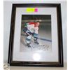 Image 1 : BOBBY HULL SIGNED FRAMED PICTURE