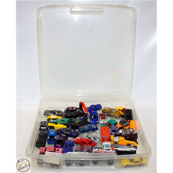 FLAT WITH ASSORTED COLLECTION OF ESTATE