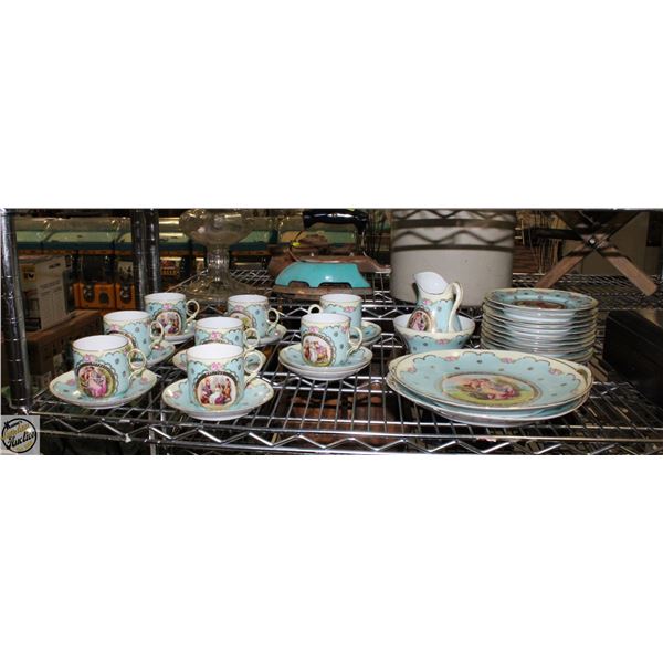 VICTORIA VINTAGE FINE CHINA SERVICE SET