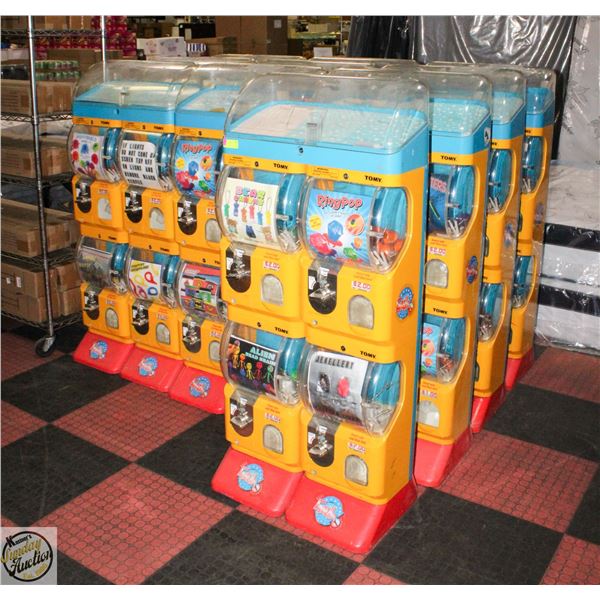 LOT OF 10 GACHA VENDING MACHINES NO KEYS