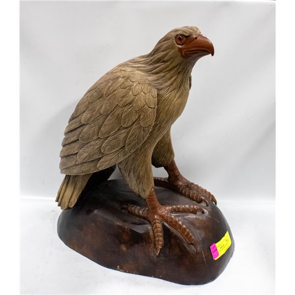 ESTATE HANDCARVED EAGLE STATUE