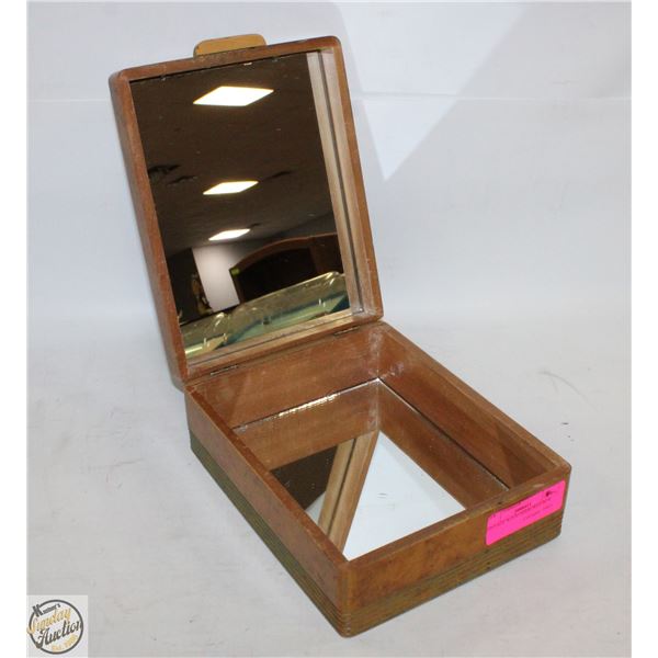 VINTAGE WOOD MIRRORED BOX