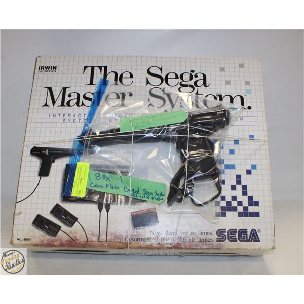COMPLETE IN BOX SEGA MASTER SYSTEM  INCLUDES EXTRA