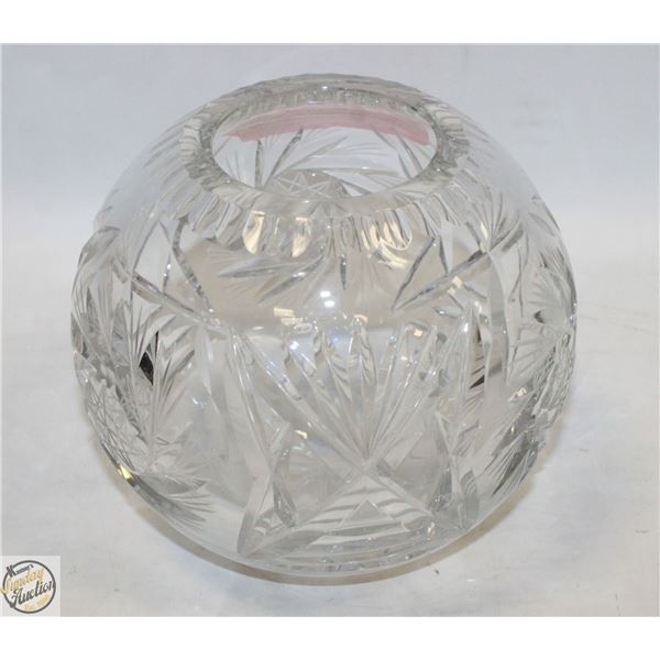 PINWHEEL CRYSTAL ROUND VASE