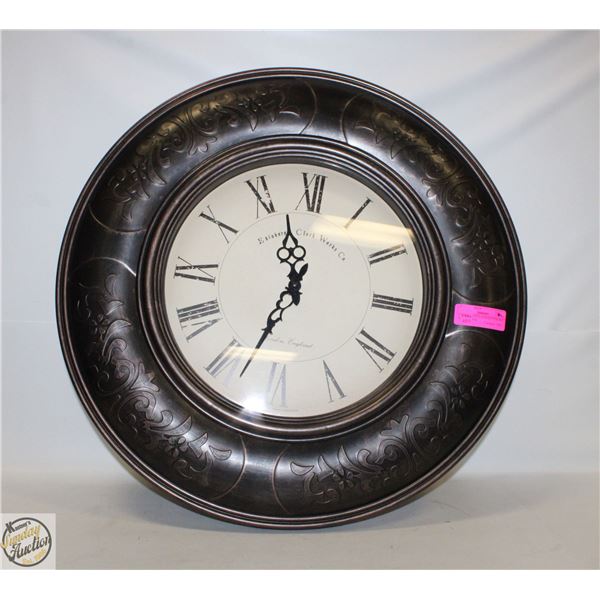 VINTAGE STYLE ROMAN NUMERIC WALL CLOCK