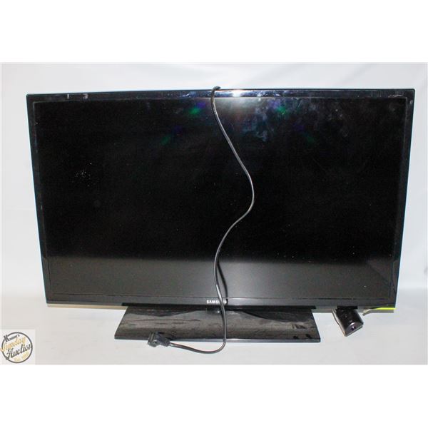 32 INCH SAMSUNG TV