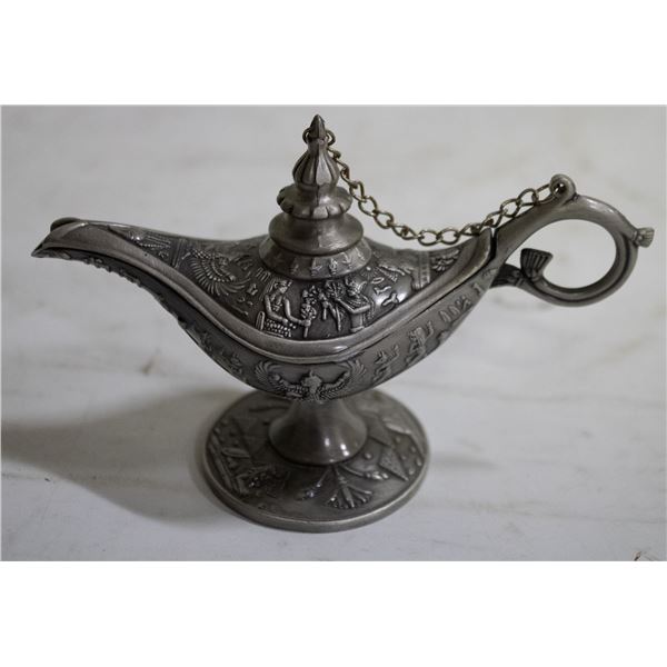 MINIATURE SOLID METAL "GENIE LAMP"