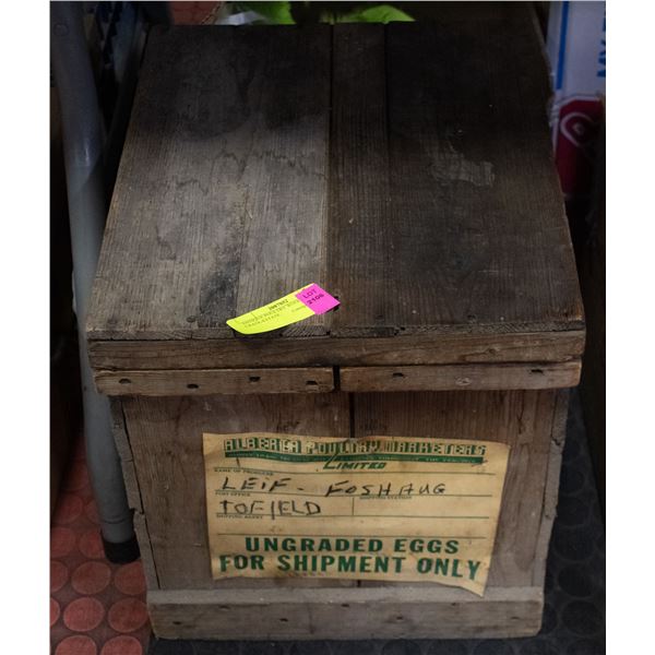 ANTIQUE POULTRY WOOD CRATE-ESTATE