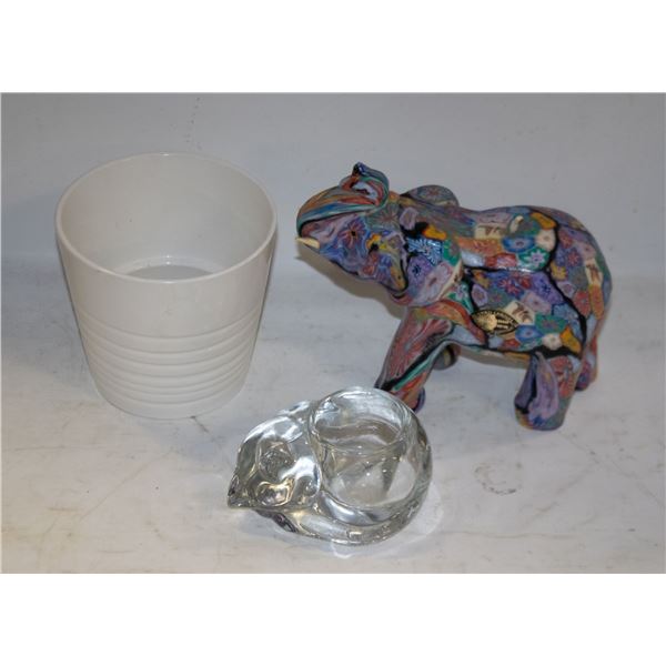 HANDMADE SWAZI LARGE ELEPHANT CANDLE