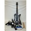 Image 1 : XBOX GUITAR HERO, MIC AND MORE