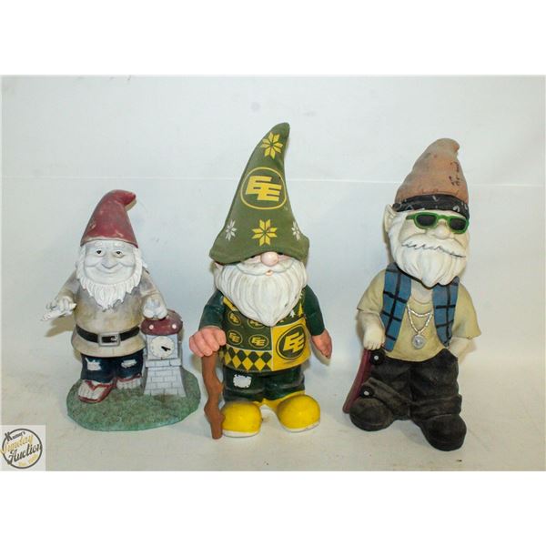 LOT OF 3 VARIOUS LAWN GNOMES INCLUDES EDMONTON