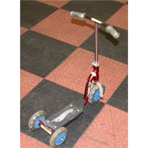 KIDS HOTWHEELS SCOOTER