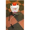 Image 1 : CHAPIN PROFESSIONAL BACKPACK 4-GAL SPRAYER