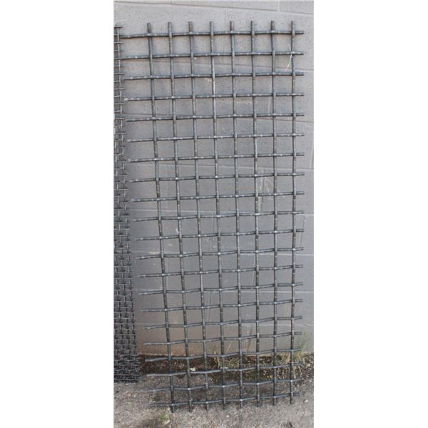 64" X 24" HIGH CARBON STEEL SCREEN